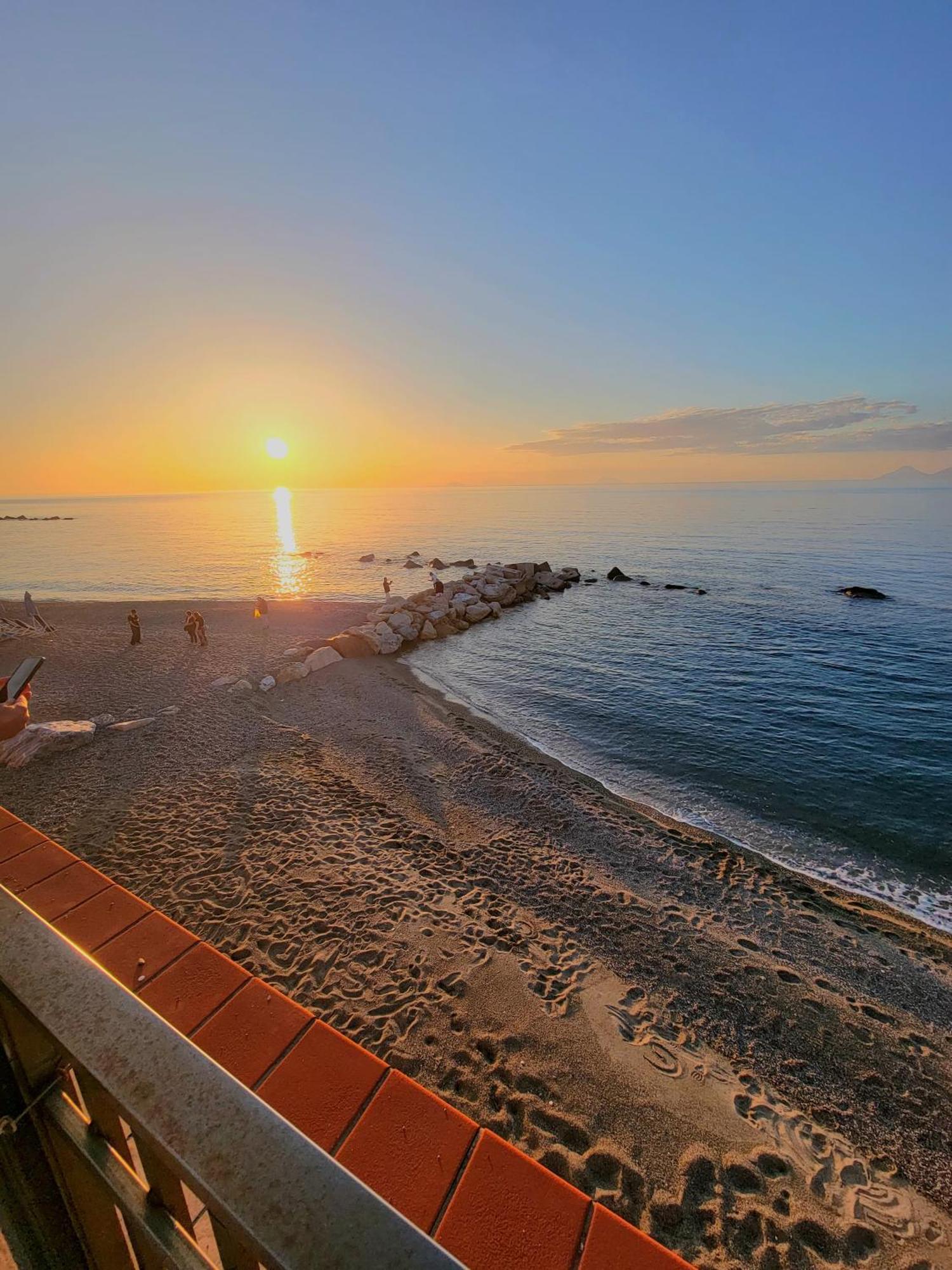 Villaggio Hotel Club Calanovellamare Piraino Eksteriør billede