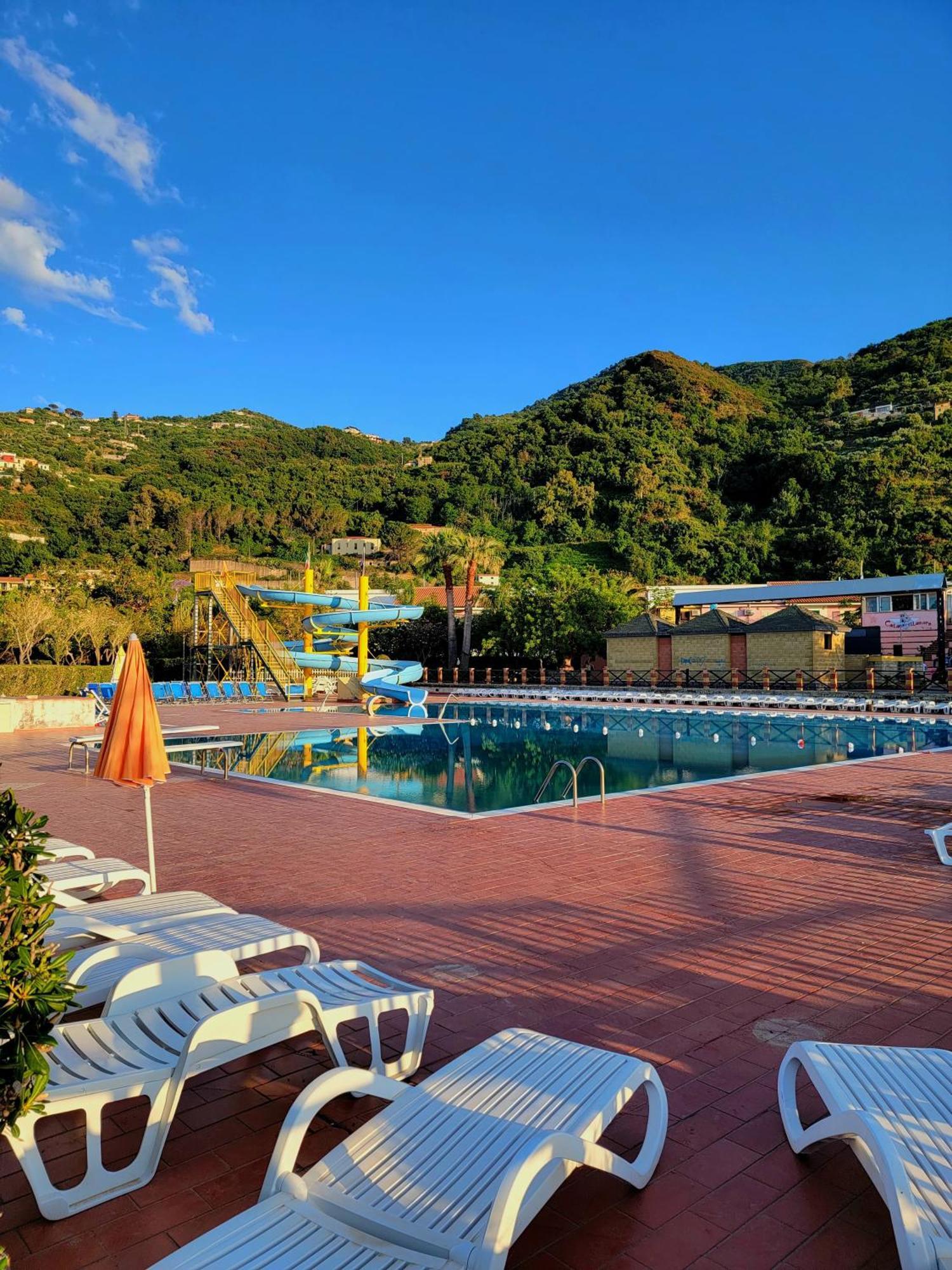 Villaggio Hotel Club Calanovellamare Piraino Eksteriør billede