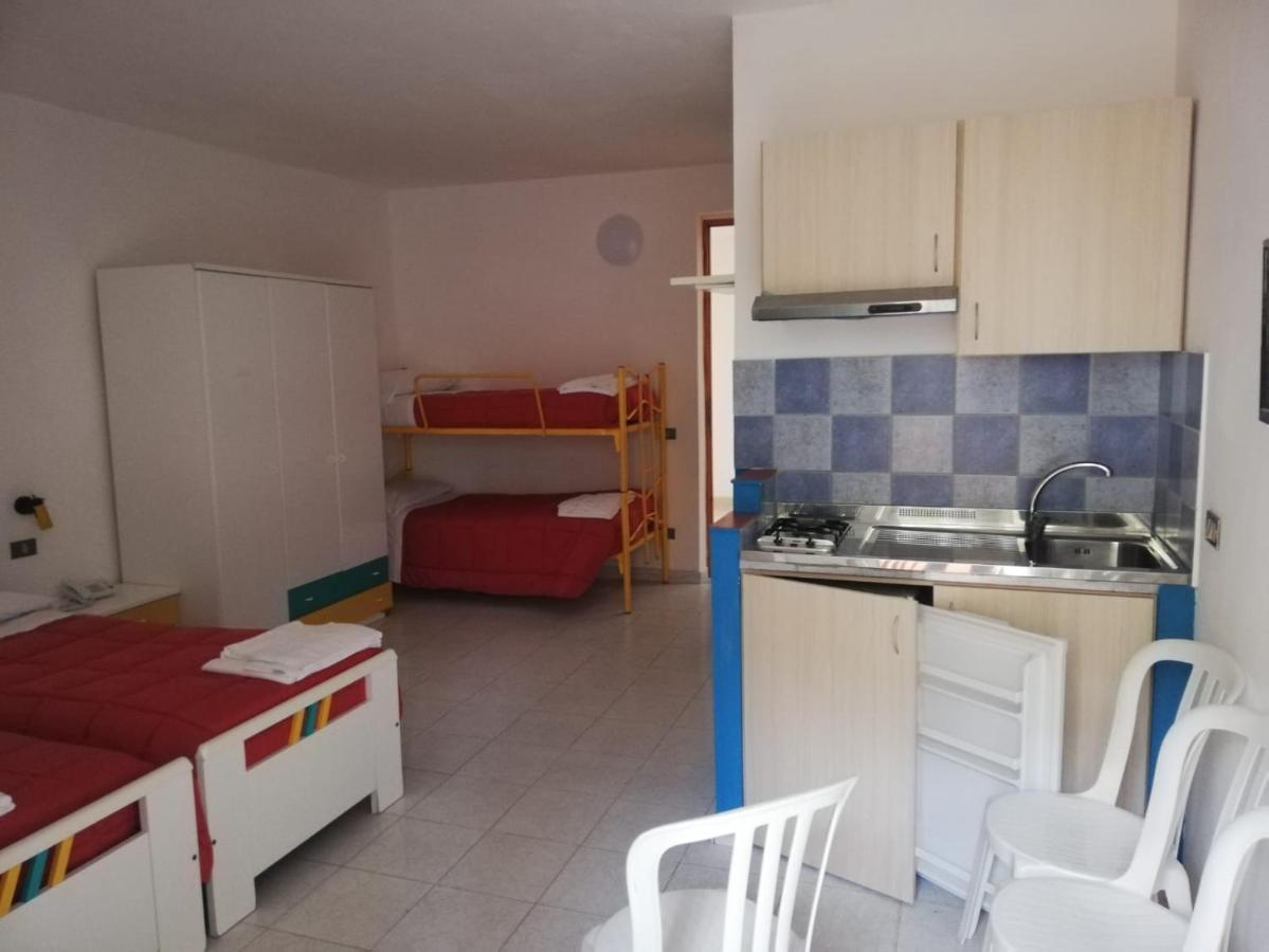 Villaggio Hotel Club Calanovellamare Piraino Eksteriør billede
